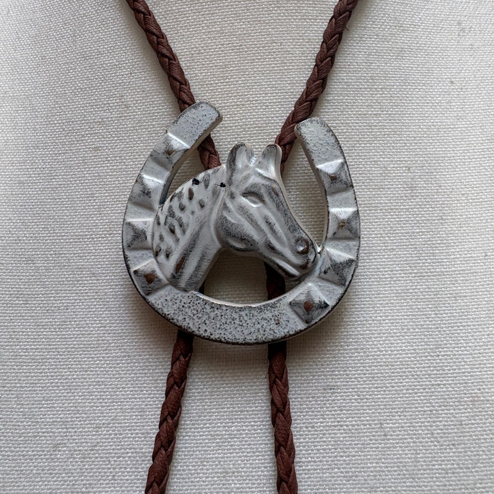 Handcrafted Horse Head Horseshoe Bolo Tie | Western - Picture 2 of 5